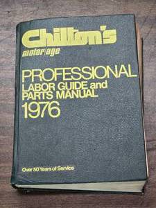 lot 61 image: 1976 Chiltons Professional Labor Guide and Parts Manual
