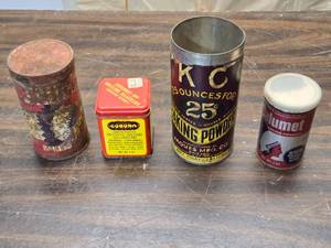 lot 111 image: Vintage Baking Powder and Antiseptic Packages