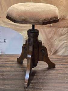 lot 117 image: Antique Adjustable Wooden Piano Stool with Velvet Upholstery