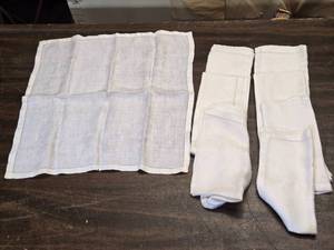 lot 131 image: Vintage Cloth Table Napkins with Ornate Design