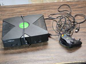lot 144 image: Xbox with Controller - Untested