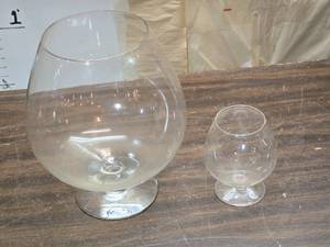 lot 160 image: Lot of 2 Oversized Snifters