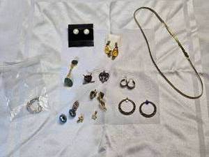 lot 165 image: Necklaces, Earrings, Lapel Pins and Others