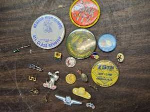 lot 188 image: Lot of 80s Era Pins and Lapel Pins