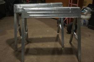 lot 9 image: aluminum saw horses
