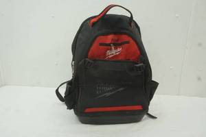 lot 75 image: Milwaukee tool back pack