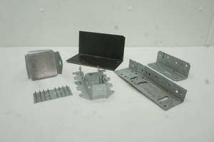 lot 105 image: brackets