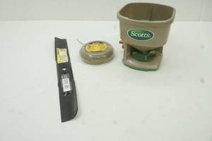 lot 147 image: lawngarden tools