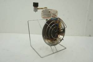 lot 171 image: Mr. Heater with stand