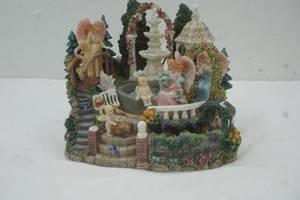 lot 178 image: Fairy fountain