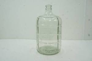 lot 179 image: 3 gallon glass bottle