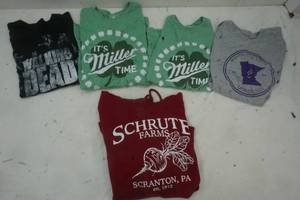 lot 234 image: Small to medium t shirts, Miller time
