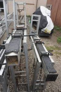 lot 128 image: 2 aluminum pump Jacks