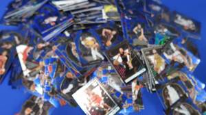 COLLECTIBLE CARDS