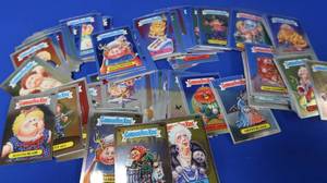 COLLECTIBLE CARDS