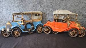 VINTAGE 70S BURWOOD CAR WALL DECOR.