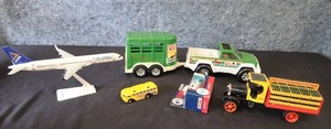 COLLECTIBLE TOYS