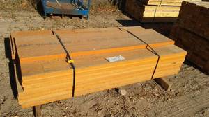 lot 611 image: 18in. x 6 ft. LVL Lumber (15pcs)