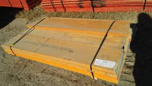 lot 626 image: 14 in. x 6 ft. LVL Lumber (13pcs)