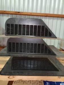 lot 733 image: Aluminum Slant Black Vents (3)