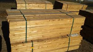 lot 613 image: 2x4x5 ft. Cull Lumber (100pcs bundle)