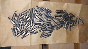 lot 845 image: DeWalt Phillips No. 3 Drill tips (70 pcs)