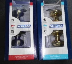 lot 872 image: Schlage Bed and Bath and Keyed Entry Door set.