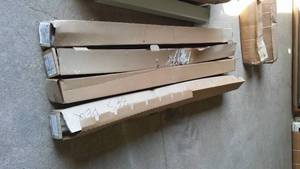 lot 675 image: Dek Pro Prestige Rail Kit (4).