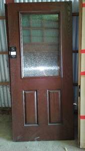 lot 986 image: Bayer 36 in. Slab Exter. Door.