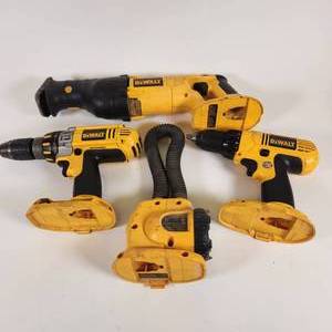 lot 8 image: Lot Of 4 DeWalt 18v Power Tools