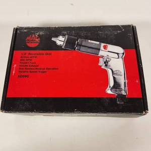 lot 15 image: Mac AD590 12 Reversible Air Drill