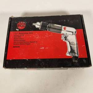 lot 16 image: Mac AD590 12 Reversible Air Drill