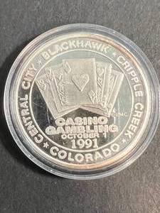 1 TROY OZ .999 FINE SILVER LUCKY BUCK ROUND IN AIRTITE