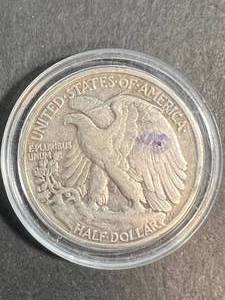 1940 US WALKING LIBERTY HALF DOLLAR IN AIRTITE