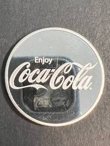 1 TROY OZ .999 FINE SILVER COCA COLA ROUND