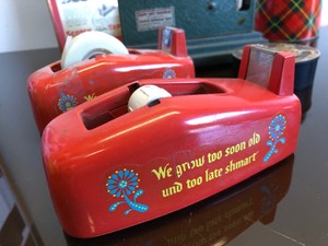 lot 138 image: Collection of Vintage Tape Dispensers etc