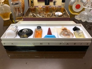 lot 222 image: Estate Lot of Vintage Perfume Bottle & Mens Accessories Cufflinks etc