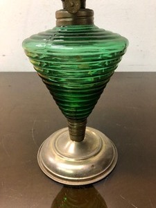 lot 312 image: Vintage Oil Lamp wRibbed Green Glass