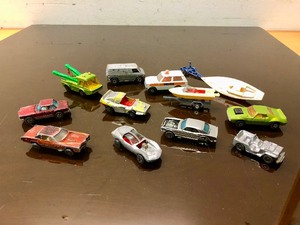 lot 293 image: Lot of Vintage Hot Wheels Red Lines etc