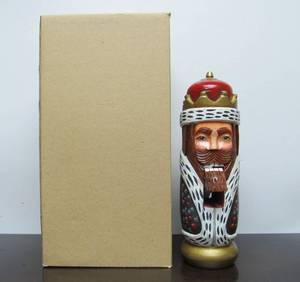 lot 44 image: Mint in Box Old World Christmas Wooden Nutcracker