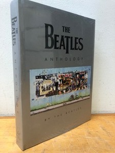 lot 354 image: Large Brand New BEATLES Anthology Coffee Table Book