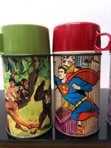 lot 385 image: Lot of 5 Vintage Lunchbox Thermoses #25