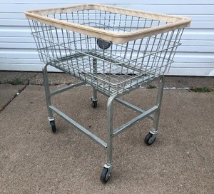 lot 121 image: Vintage 1950s era Rolling Industrial Basket