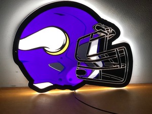 lot 401 image: Brand New Working MINNESOTA VIKINGS Lighted Helmet Sign