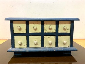 lot 411 image: Old Vintage 1930s era Painted Wood 8-Drawer Spice Cabinet