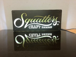 lot 423 image: Working Squatters Craft Beers Lighted Bar Sign