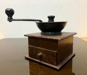 lot 431 image: Primitive Vintage Wood Coffee Grinder