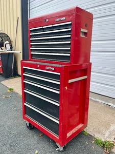 lot 6 image: CRAFTSMAN Red Metal Rolling Tool Chest Full of Tools