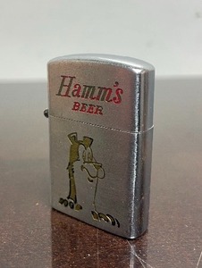 lot 120 image: Awesome Vintage Malco HAMMS Bear Advertising Lighter