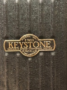 lot 101 image: Great Looking Vintage 1930s era KEYSTONE MovieFilm Projector 